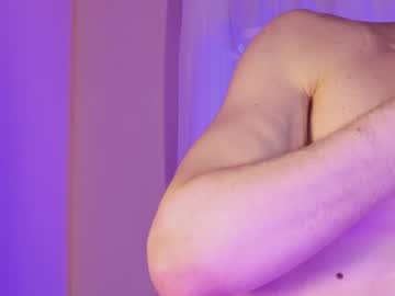 webcam man adam_21cm image #7630694