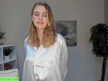 webcam girl fannycullimore image #6563862