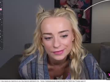 webcam girl daddyissuessab image #7311689