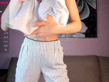 webcam girl aryawayne image #3692800