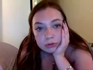 webcam girl lizzyyyjo image #4450521