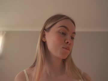 webcam girl bibi_it_is image #9343204