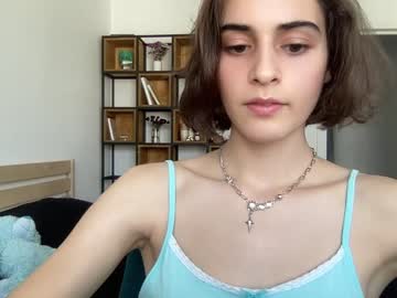 webcam girl crown_of_vice01 image #5154230