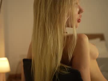 webcam girl kriss0leoo image #8785137