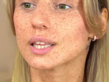 webcam girl artease image #7823187