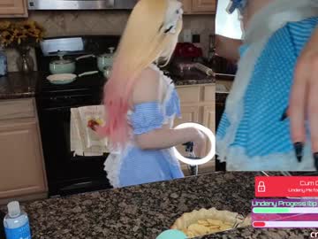 webcam girl crimsonkitten image #8320321