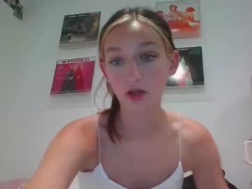 webcam girl avabear8 image #7440731