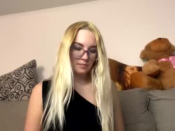 webcam girl mariah95 image #3931385