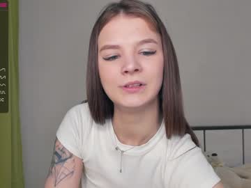 webcam girl sweet_idol image #1800001