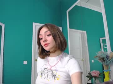 webcam girl adelewilson__ image #1192671