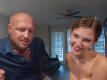webcam couple barleylegalslut00 image #5351692