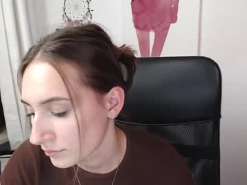 webcam girl lili_petit image #3117007
