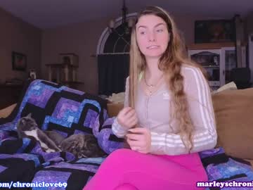 webcam girl chroniclove image #5763514