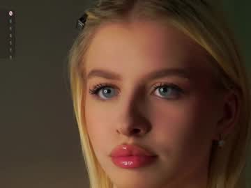 webcam girl lunnadew image #9425431