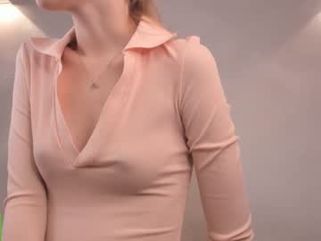 webcam girl darling_dreamer image #5032643
