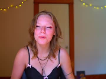 webcam girl crimsonxrapture image #2221876