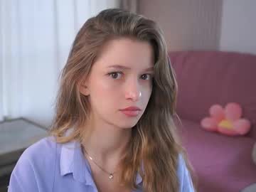 webcam girl little_poetry image #9014906