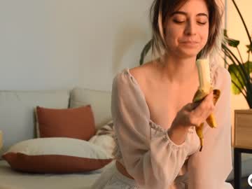 webcam girl lizmreow image #4819681