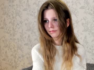 webcam girl alainaestrada image #5491973