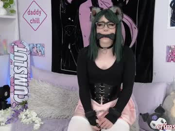 webcam girl crimsonkitten image #8701081