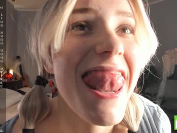 webcam girl margarethowell image #8021738