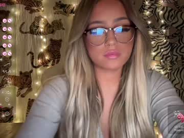 webcam girl ari_02 image #5103642
