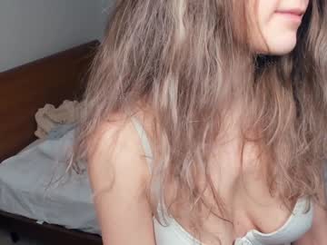 webcam girl lorahartill image #6282561