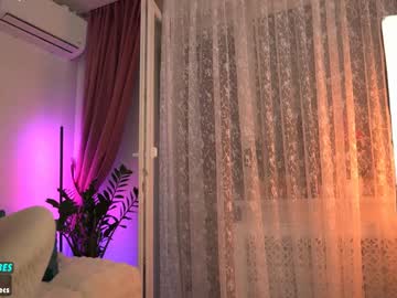webcam girl sweety_rinushka_ image #9010755