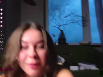 webcam girl nika_lodge image #5400211
