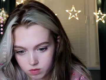 webcam girl small_blondee image #5192645