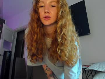 webcam girl jerkoffstation image #7770121