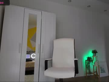 webcam girl roxy_blue_eyed_ image #5485656