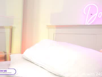 webcam girl dovia image #4689755