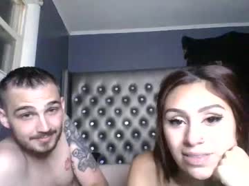 webcam couple random_show image #2245727