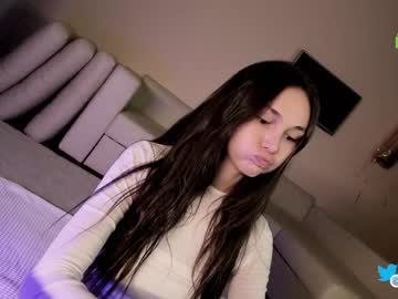 webcam girl hollyextra image #7013755