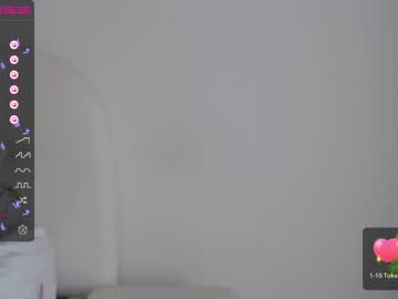 webcam girl theellenshow image #4424684