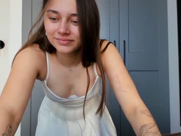 webcam girl eleonora_linn image #2097943