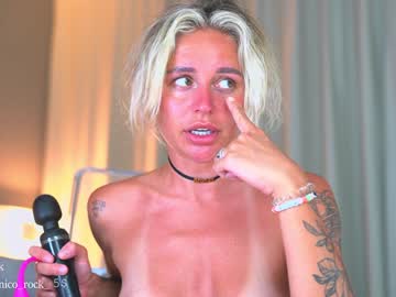 webcam girl nica_rock image #4681224