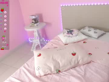 webcam girl little_effy18 image #1999461