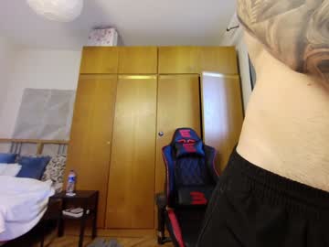 webcam man muslejoker image #7130800