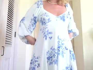 webcam girl island_peach image #8107427