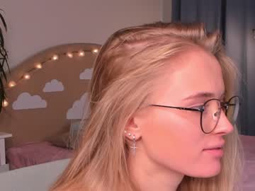 webcam girl linellali image #2637330