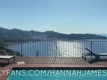 webcam girl hannahjames710 image #1074624