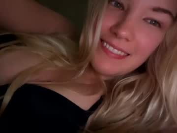webcam girl mariah95 image #2182304