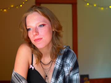 webcam girl crimsonxrapture image #2221776