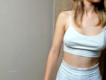 webcam girl gloria_mooree image #5106494