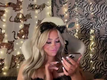 webcam girl ari_02 image #5771597