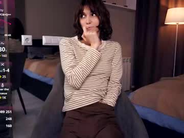 webcam girl odettehatt image #8997364