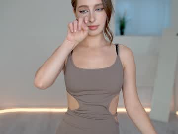 webcam girl silent_chill image #8218532