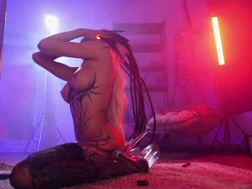 webcam girl goth_dolll image #8262256